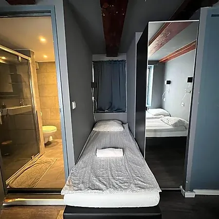 7b&b 4*